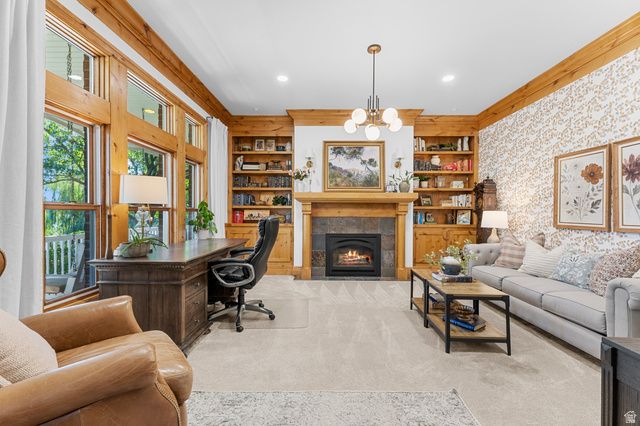 1818 S BLOOMING GROVE LN, Kaysville, UT 84037