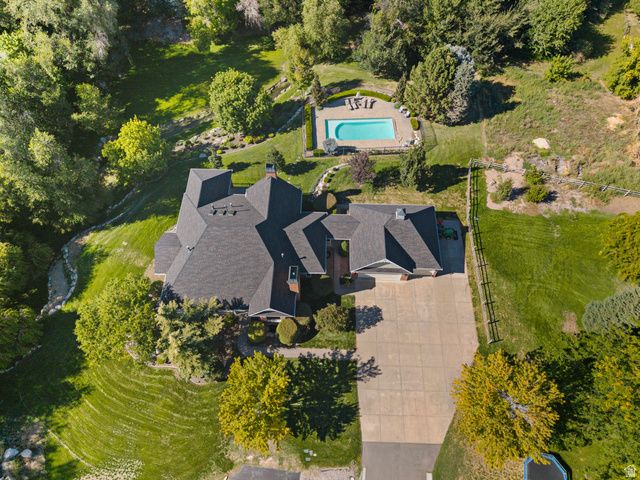 1818 S BLOOMING GROVE LN, Kaysville, UT 84037