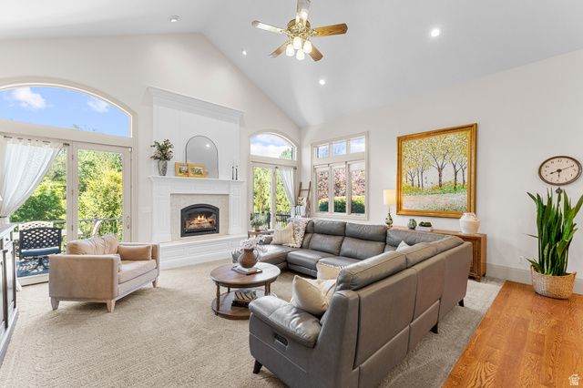 1818 S BLOOMING GROVE LN, Kaysville, UT 84037