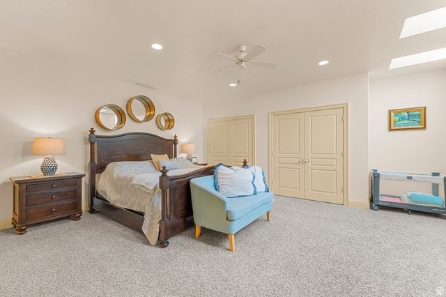 1818 S BLOOMING GROVE LN, Kaysville, UT 84037