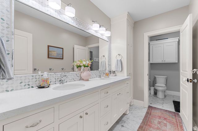 1818 S BLOOMING GROVE LN, Kaysville, UT 84037