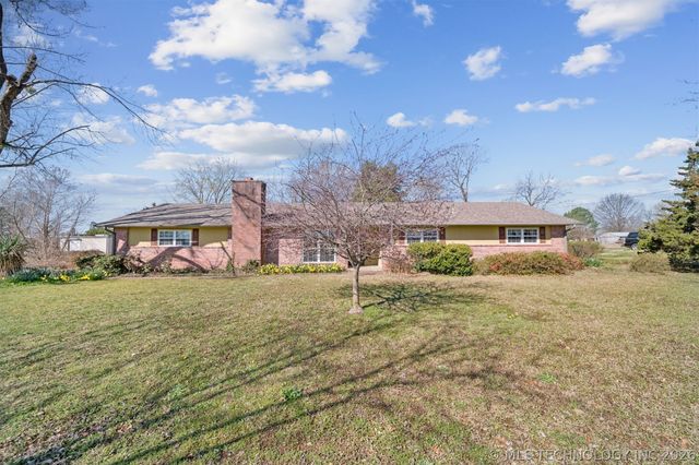 20936 S Valley West Drive, Claremore, OK 74019
