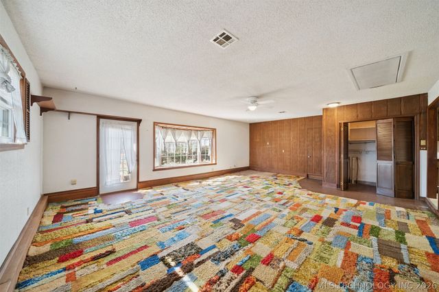 20936 S Valley West Drive, Claremore, OK 74019