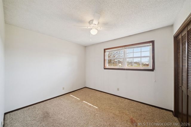 20936 S Valley West Drive, Claremore, OK 74019