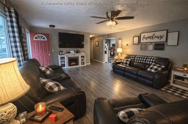 147 Baby Farms Road, Danville, WV 25053