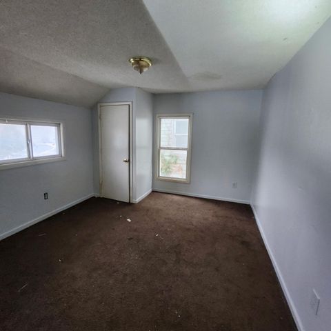 901 Lockbourne Road, Columbus, OH 43206