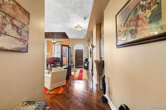 3725 N 20th Street, St Louis, MO 63107