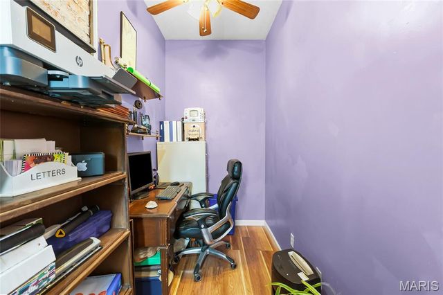 3725 N 20th Street, St Louis, MO 63107