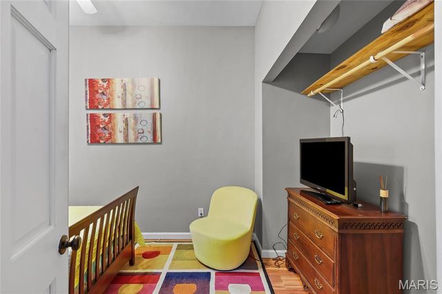 3725 N 20th Street, St Louis, MO 63107