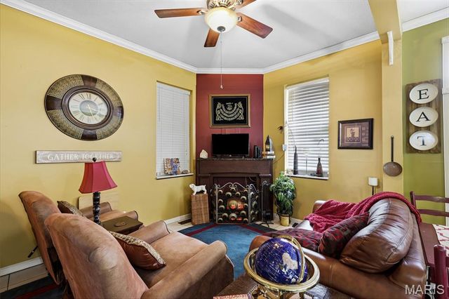 3725 N 20th Street, St Louis, MO 63107