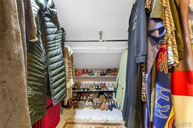 3725 N 20th Street, St Louis, MO 63107