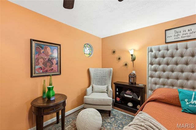 3725 N 20th Street, St Louis, MO 63107