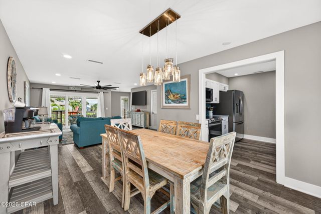 5225 Thomas Drive 14, Panama City Beach, FL 32408