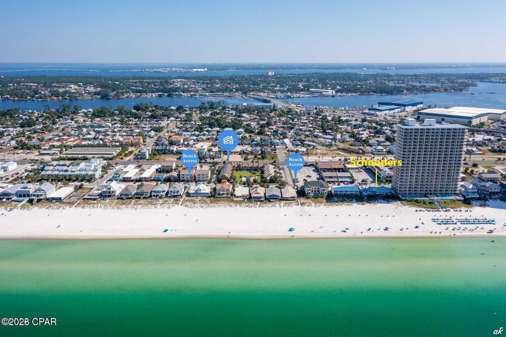Image 2 of property listing at 5225 Thomas Drive 14, Panama City Beach, FL 32408