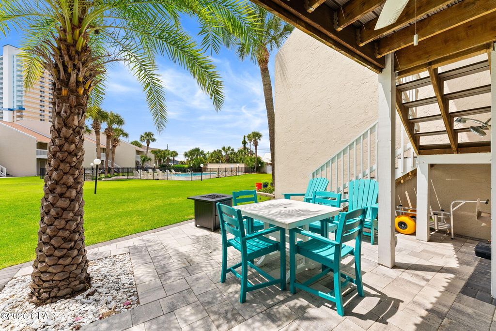 Image 33 of property listing at 5225 Thomas Drive 14, Panama City Beach, FL 32408