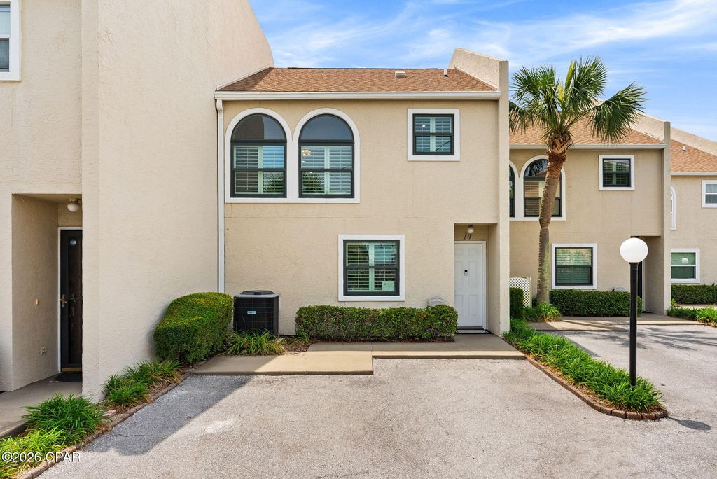Image 4 of property listing at 5225 Thomas Drive 14, Panama City Beach, FL 32408