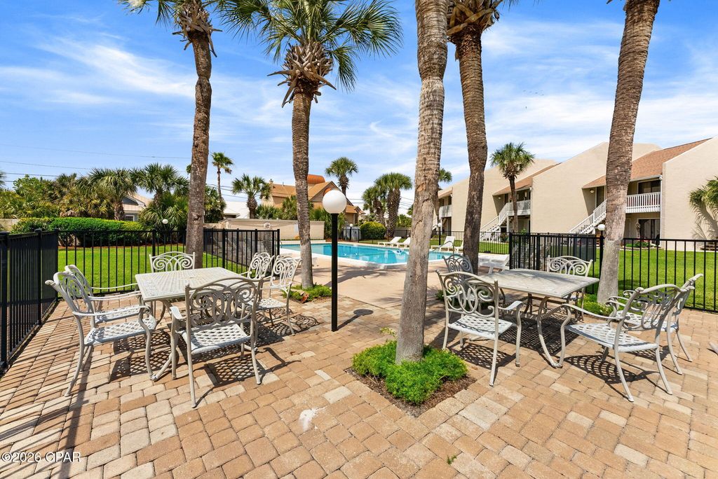 Image 45 of property listing at 5225 Thomas Drive 14, Panama City Beach, FL 32408