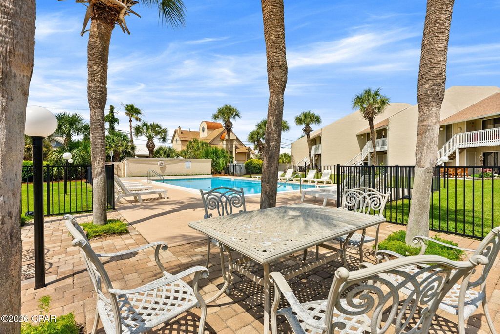 Image 47 of property listing at 5225 Thomas Drive 14, Panama City Beach, FL 32408