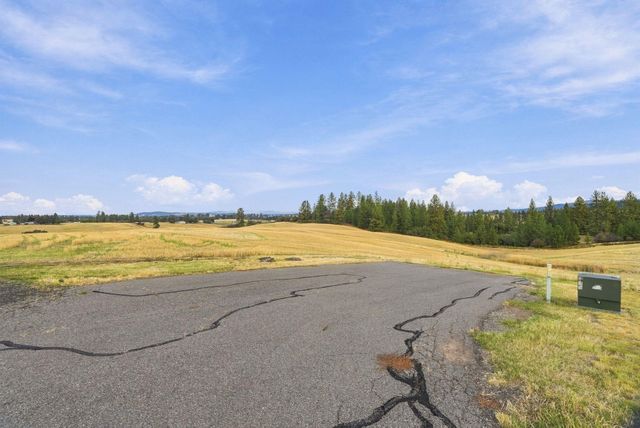 8505 N Kelsey Dawn Ln, Spokane, WA 99217