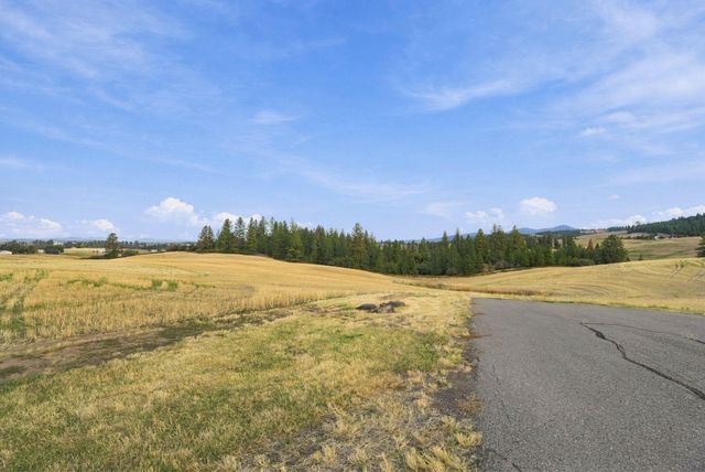 8505 N Kelsey Dawn Ln, Spokane, WA 99217