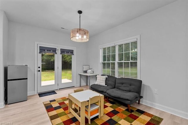 5305 Ridgefall Road, Greensboro, NC 27410