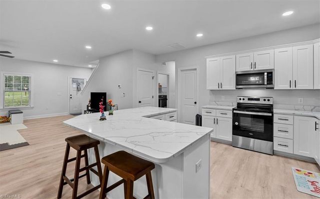 5305 Ridgefall Road, Greensboro, NC 27410
