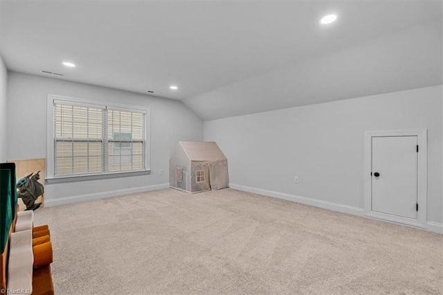 5305 Ridgefall Road, Greensboro, NC 27410