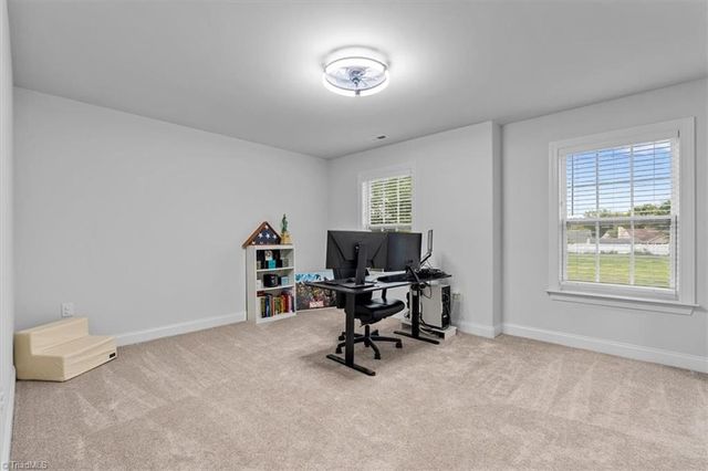5305 Ridgefall Road, Greensboro, NC 27410