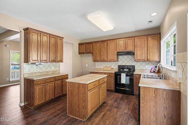 524 Hidden Springs Drive, Durham, NC 27703