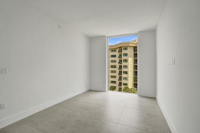 407 N Riverside Drive 605, Pompano Beach, FL 33062