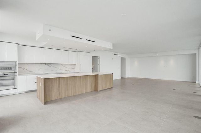 407 N Riverside Drive 605, Pompano Beach, FL 33062