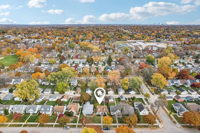 3218 N 89th STREET, Milwaukee, WI 53222