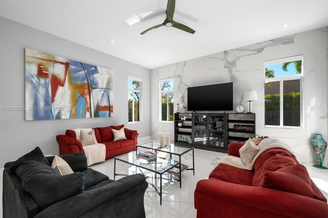 10250 SW 135th Street, Miami, FL 33176