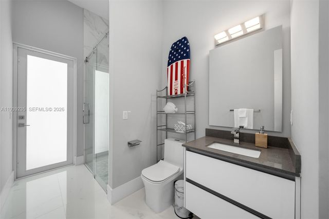 10250 SW 135th Street, Miami, FL 33176