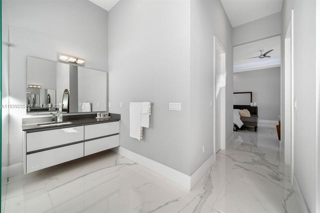 10250 SW 135th Street, Miami, FL 33176