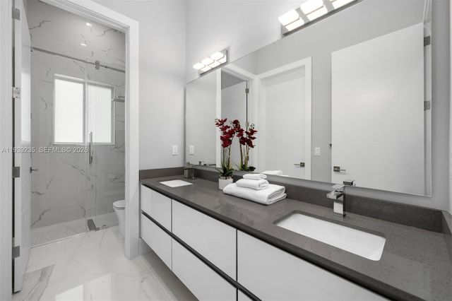 10250 SW 135th Street, Miami, FL 33176