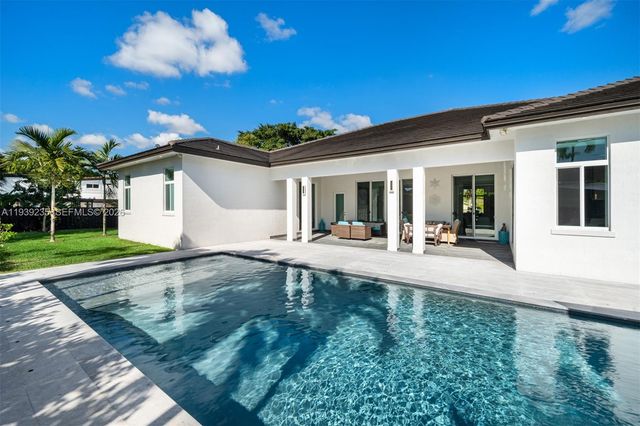 10250 SW 135th Street, Miami, FL 33176