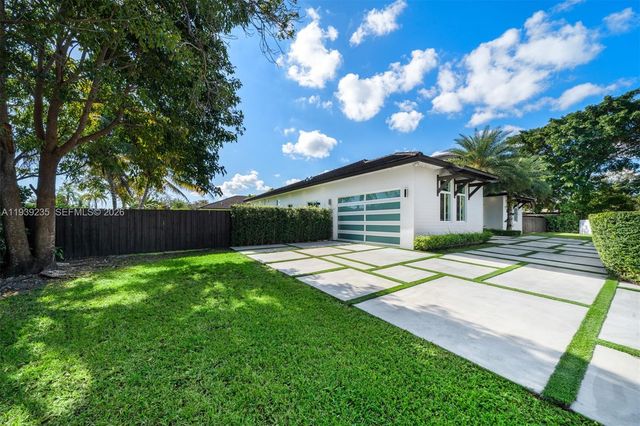 10250 SW 135th Street, Miami, FL 33176