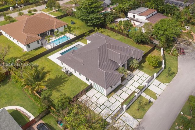 10250 SW 135th Street, Miami, FL 33176