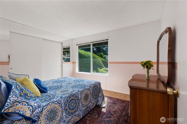 32123 32nd Avenue SW, Federal Way, WA 98023