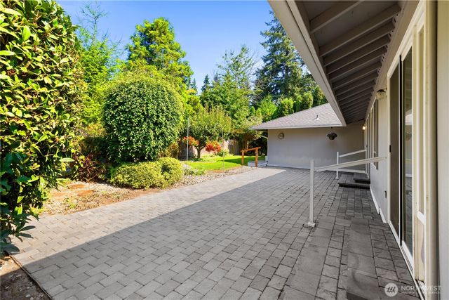 32123 32nd Avenue SW, Federal Way, WA 98023