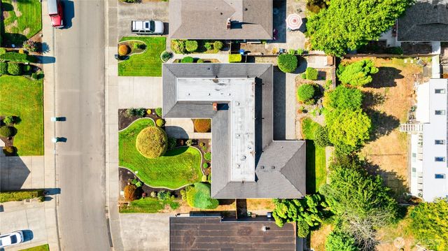 32123 32nd Avenue SW, Federal Way, WA 98023