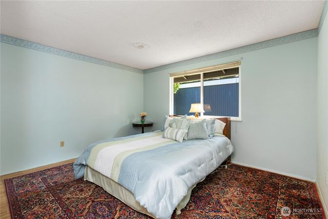 32123 32nd Avenue SW, Federal Way, WA 98023