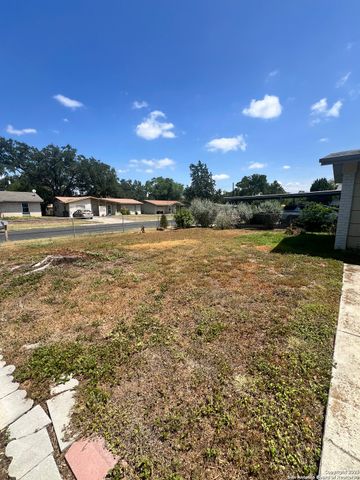 4110 Moana Dr, San Antonio, TX 78218