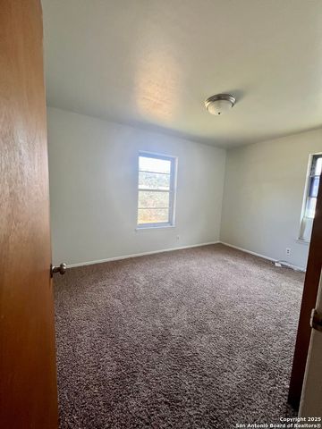 4110 Moana Dr, San Antonio, TX 78218