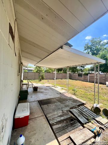 4110 Moana Dr, San Antonio, TX 78218