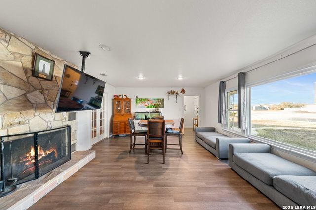 600 S Storts, Poth, TX 78147