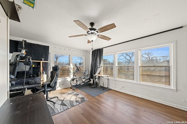 600 S Storts, Poth, TX 78147