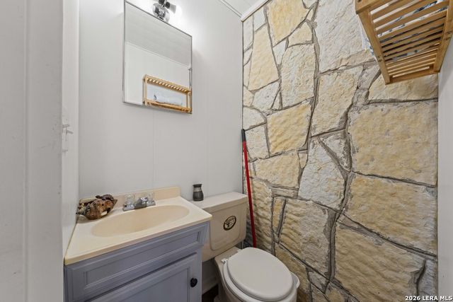 600 S Storts, Poth, TX 78147