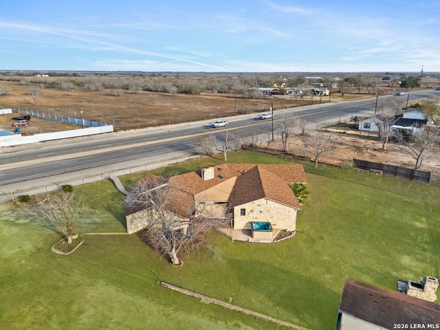 600 S Storts, Poth, TX 78147